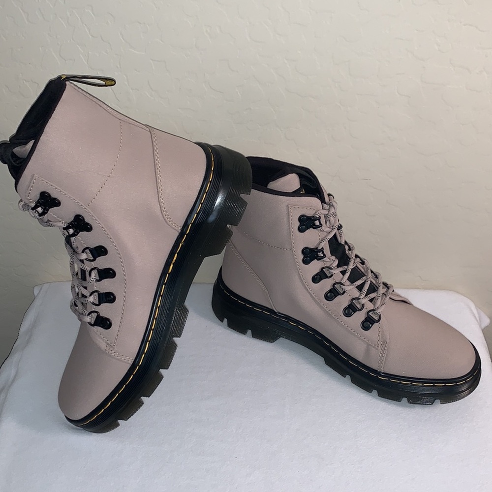 DR MARTENS BRAND NEW SIZE 9 COMBS W LACE UP BOOTS - Picture 7 of 11